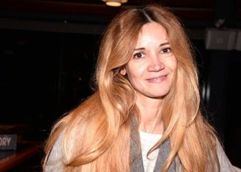 Ιωάννα Παππά: «Όταν μεγαλώνουμε, γινόμαστε οι μαμάδες μας»