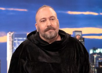 Θύμα διαδικτυακής απάτης o Γιώργος Αλκαίος: «Χρησιμοποιεί το όνομά μου και τις φωτογραφίες μου…»