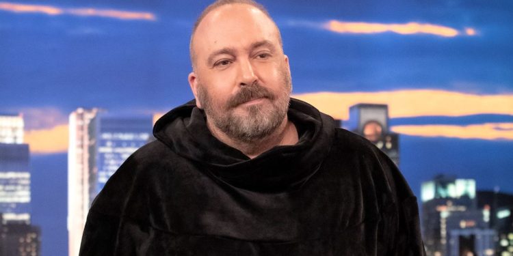 Θύμα διαδικτυακής απάτης o Γιώργος Αλκαίος: «Χρησιμοποιεί το όνομά μου και τις φωτογραφίες μου…»