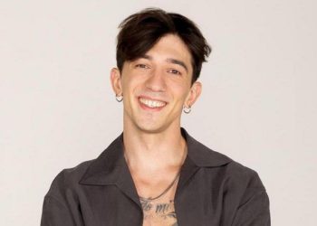 Σταύρος Τσουμάνης: «Ο έρωτας δεν είναι αυτό που έχουμε μέσα στο παντελόνι ή τη φούστα μας»