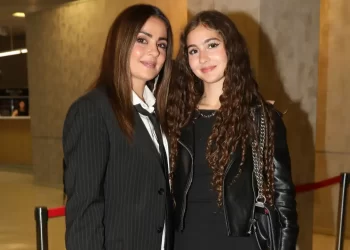 Αγγελική Δαλιάνη: Σπάνια δημόσια εμφάνιση με την 16χρονη κόρη της, Λυδία Παπαγιάννη στο «Cats»