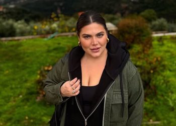 Δανάη Μπάρκα: Η ανάρτηση για τη γιορτή του Φίλιππου Τσαγκρίδη – «Τους φίλους μας που αγαπάμε…»