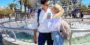 Δήμος Αναστασιάδης; Δεν έγινα τραγουδιστής για να γίνω διάσημος ή να βγάλω χρήματα