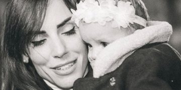 Ελισάβετ Σπανού: «Πάντα ήθελα οικογένεια, παρ’ όλα αυτά τη φοβόμουν γιατί είμαι παιδί χωρισμένων γονιών»