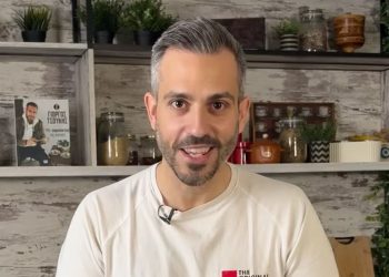 Γιώργος Τσούλης: «Άφηνα τη δουλειά να με επηρεάζει, μπαινόβγαινα από το άγχος μου στα νοσοκομεία»