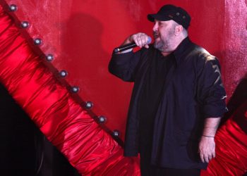 Γιώργος Αλκαίος: Ψεύτικο προφίλ «παρίστανε» τον τραγουδιστή και ζητούσε 3.000 ευρώ από θαυμαστές