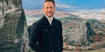 Κώστας Καραφώτης για την εγκυμοσύνη της συζύγου του: «Αισθάνομαι πάρα πολύ όμορφα…»