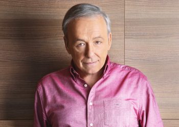 Ανδρέας Μικρούτσικος: Η εξομολόγηση για την υγεία του – «Αν δεν το προσέξω μπορεί να με στείλει και νοσοκομείο»