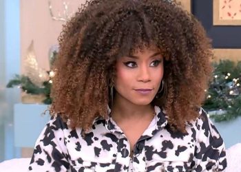 Shaya: Η αποκάλυψη για το περιστατικό με θαυμαστή – «Άρχισε να με πιάνει και έβγαλα το τακούνι μου…»