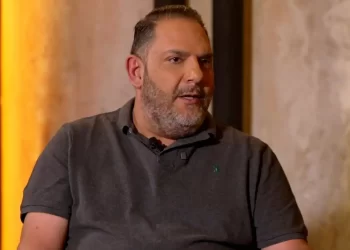 Στέλιος Διονυσίου: «Ο πατέρας μου φυλακίστηκε για ουσίες, μόχθησε για να ορθοποδήσει» – Η εξομολόγηση για τον εθισμό στον τζόγο