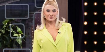 Ιωάννα Τούνη: «Εάν με ένοιαζε η γνώμη άσχετων, λογικά θα είχα φουντάρει από τον έκτο»