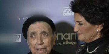 Νίκος Ξυλούρης: Συγκινεί η χήρα του σπουδαίου καλλιτέχνη – «Ευχαριστώ όλο τον κόσμο που τον κρατάει ζωντανό 45 χρόνια»