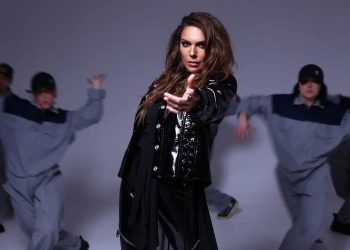 Ελεάνα Παπαϊωάννου: «Ο σύζυγός μου είναι μπασκετμπολίστας και 1,92 – Δεν είχα ξαναδεί τόσο ψηλό άνδρα»