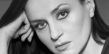 Καρυοφυλλιά Καραμπέτη: Δεν έχω social media, είμαι «αναλφάβητη»