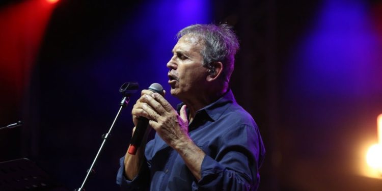 Γιώργος Νταλάρας: Μερικές φορές γίνομαι κακός και αγενής, αυτό έχει κόστος