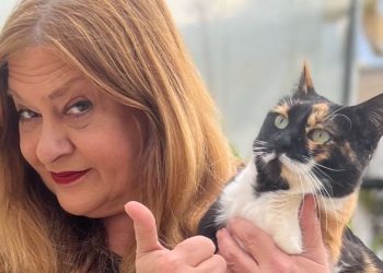 Τζόυς Ευείδη: «Το χειρότερό μου πράγμα είναι ο έρωτας – Μου πήρε πολλά χρόνια να το καταλάβω»