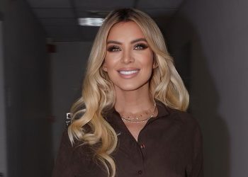 Κατερίνα Καινούργιου: «Έχετε βάλει ένα μαχαίρι και μου ανοίγετε την πληγή»