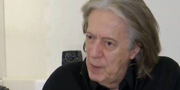 Κώστας Τουρνάς: «Ο πρώτος που άκουγε ένα τραγούδι που έγραφα ήταν η γυναίκα μου…»