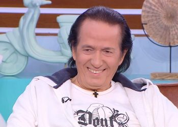 Πασχάλης: «Όταν πρωτοβγήκαμε με τους Olympians το 1966 έγινε κυριολεκτικά επανάσταση»