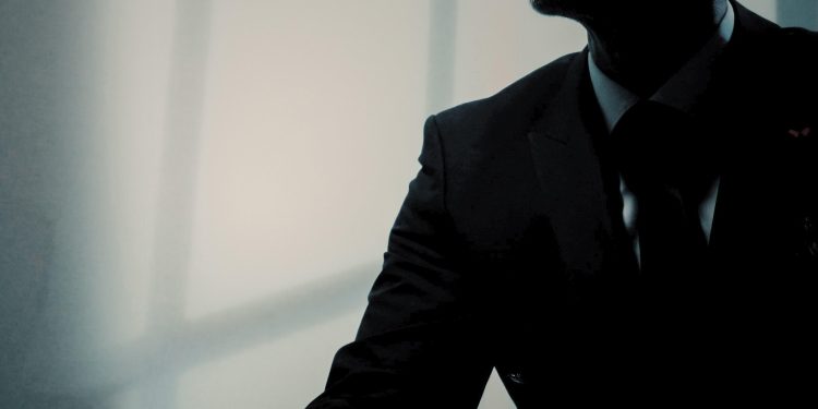 ΧΡΗΣΤΟΣ ΜΕΝΙΔΙΑΤΗΣ — ❝ΜΕΧΡΙ ΕΚΕΙ ΜΠΟΡΟΥΣΕΣ❞ | ΝΕΟ HIT-SINGLE!