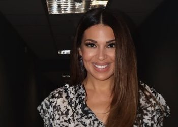 Ελένη Χατζίδου: «Η μικρή είχε απορία για το τεχνητό πόδι του Ετεοκλή – Αποφάσισε να της πει ότι έπεσε ένας κομήτης πάνω του»