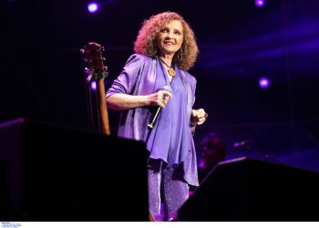 Γλυκερία: Επιστρέφει για συναυλίες στο Ισραήλ – «Έχω πολλές δυνάμεις – Περιμένουμε με αγωνία, θα τα ξαναπούμε σύντομα»