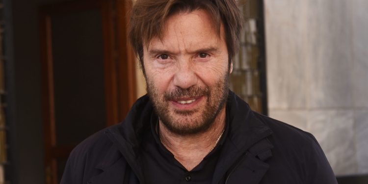 Στράτος Τζώρτζογλου για τον χωρισμό του: «Έφυγα από το σπίτι γιατί ήθελα να είμαι ελεύθερος»