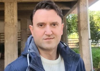 Αργύρης Αγγέλου για Γιώργο Καπουτζίδη: «Είναι ένα σημείο αναφοράς για εμένα και μου έδωσε μία τεράστια ευκαιρία»