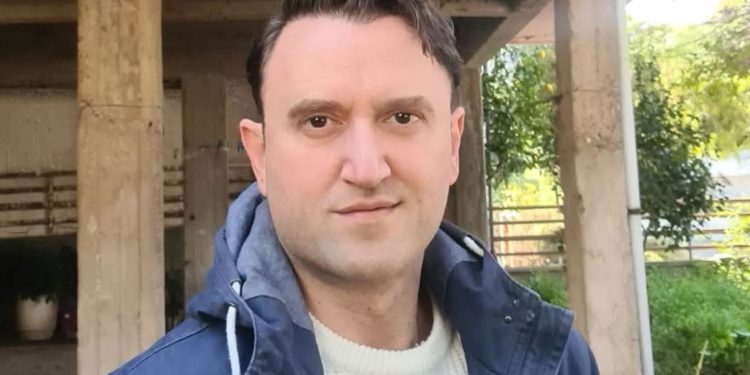 Αργύρης Αγγέλου για Γιώργο Καπουτζίδη: «Είναι ένα σημείο αναφοράς για εμένα και μου έδωσε μία τεράστια ευκαιρία»