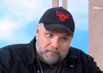 Συγκινεί ο Γρηγόρης Αρναούτογλου για τον Γιώργο Παπαδάκη: «Υπάρχει μια στεναχώρια, σαν ο κόσμος να έχασε έναν φίλο του»