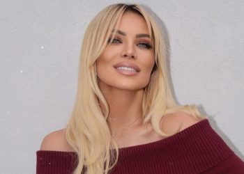 Κατερίνα Καινούργιου: Αποκάλυψε το πώς ανακοίνωσε στον Παναγιώτη Κουτσουμπή ότι είναι έγκυος – «Ήμασταν στην Πάρο…»