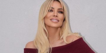 Κατερίνα Καινούργιου: Αποκάλυψε το πώς ανακοίνωσε στον Παναγιώτη Κουτσουμπή ότι είναι έγκυος – «Ήμασταν στην Πάρο…»