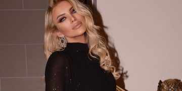 Κατερίνα Καινούργιου: Περήφανη για τον Παναγιώτη Κουτσουμπή – «Συγχαρητήρια αγάπη μου»