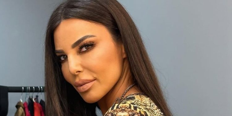 Κέλλυ Κελεκίδου: «Όταν υπάρχουν παιδιά πρέπει να υπάρχει και προσοχή στο τι και πώς το λες»