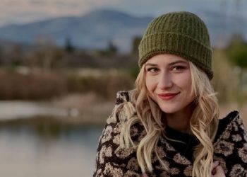 Εριέττα Μανούρη: «Λίγο μακρινό το πλάνο οικογένεια-παιδιά»