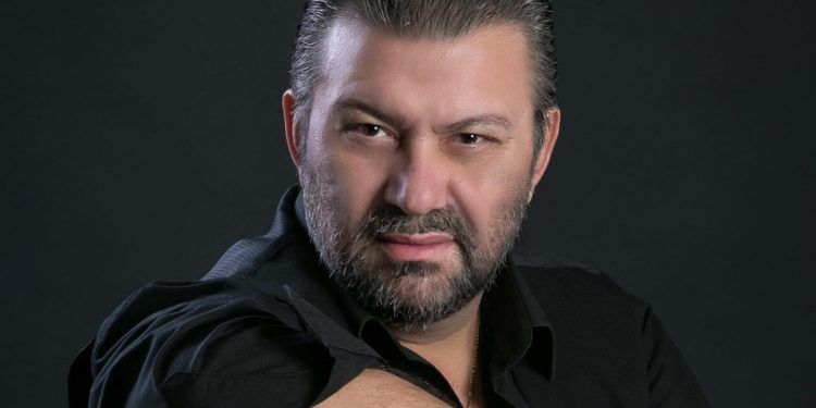 Ματθαίος Γιαννούλης: Έπαθα έμφραγμα στα 38 μου έξω από νοσοκομείο – Τι είπε για το τέλος της συνεργασίας του με τον Λευτέρη Βαζαίο