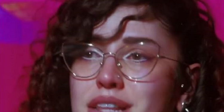 Νεφέλη Μεγκ: Κατέρρευσε μιλώντας για τον πρώην σύντροφό της – «Ήθελε να το βουλώσω και πάτησε πάνω στις ενοχές μου»