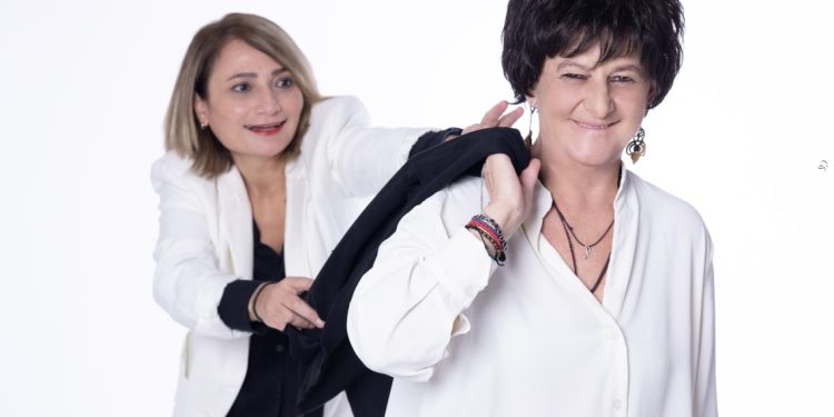 Η Φωτεινή Βελεσιώτου στο Κύτταρο Δευτέρα 16 και 23 Μαρτίου «Με κυνηγούν οι Μέλισσες»