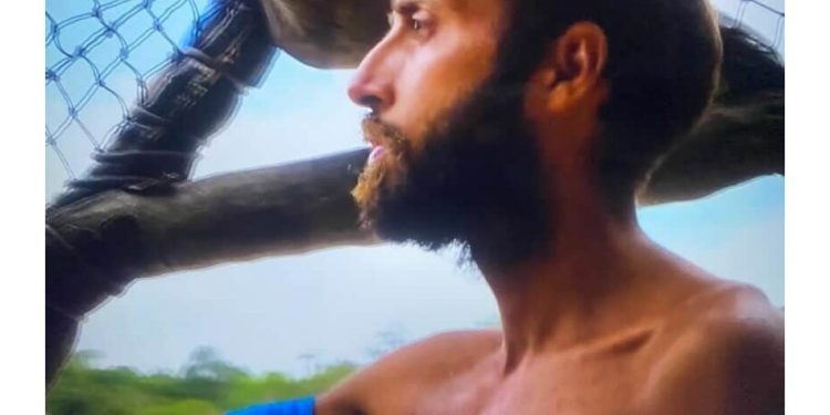 «Ρέβης: Βλέπει τα πάντα, λέει μόνο τα απαραίτητα… και διαβάζει τους πάντες»