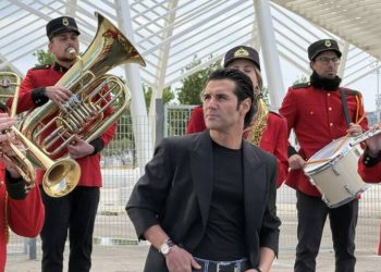 Πέτρος Ιακωβίδης – «Έτσι Έχει Μάθει»