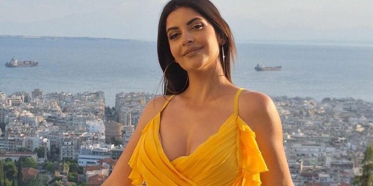 Συνέντευξη: Η Μαρίνα Νικολοπούλου παρουσιάζει στο evitanews.gr το νέο της τραγούδι «Επέζησα»