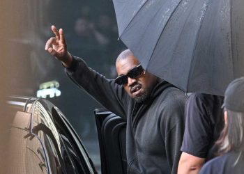 Σάλος στην Αλβανία: Αντιδράσεις για τα 4 εκατ. ευρώ που δόθηκαν για τη συναυλία του Kanye West