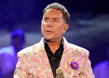 ΠΕΘΑΝΕ Ο ΓΙΩΡΓΟΣ ΜΑΖΩΝΑΚΗΣ – ΤΑ ΛΟΓΙΑ ΦΤΩΧΑ ΜΠΡΟΣΤΑ ΣΕ ΑΥΤΗ ΤΗΝ ΕΙΔΗΣΗ