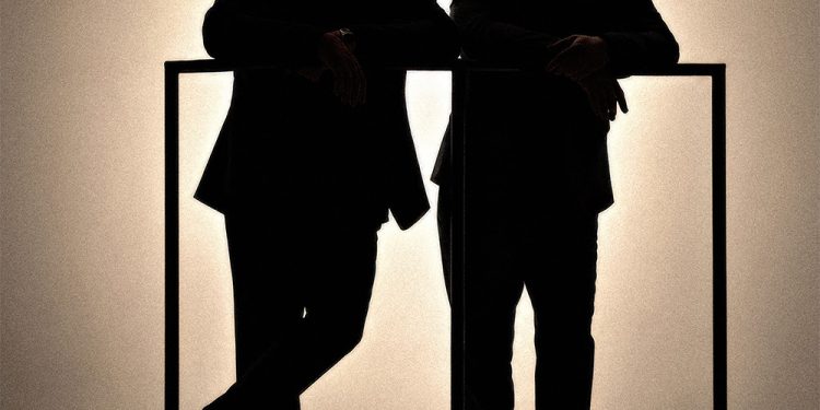 Γιώργος Σαμπάνης & Νίκος Μακρόπουλος «Χάρτινες Αγάπες»